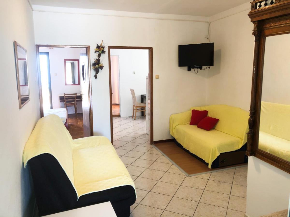 Apartments Damir 2838 Lopar Exterior photo